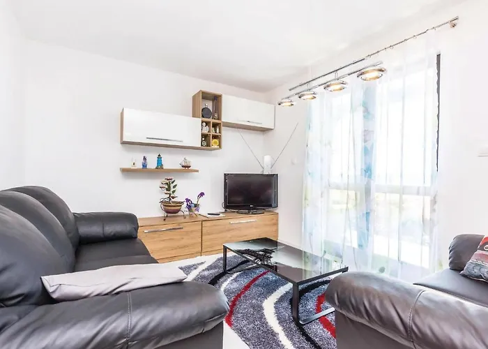 Cozy In With Kitchen *