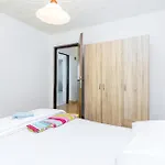 アパート Cozy In With Kitchen